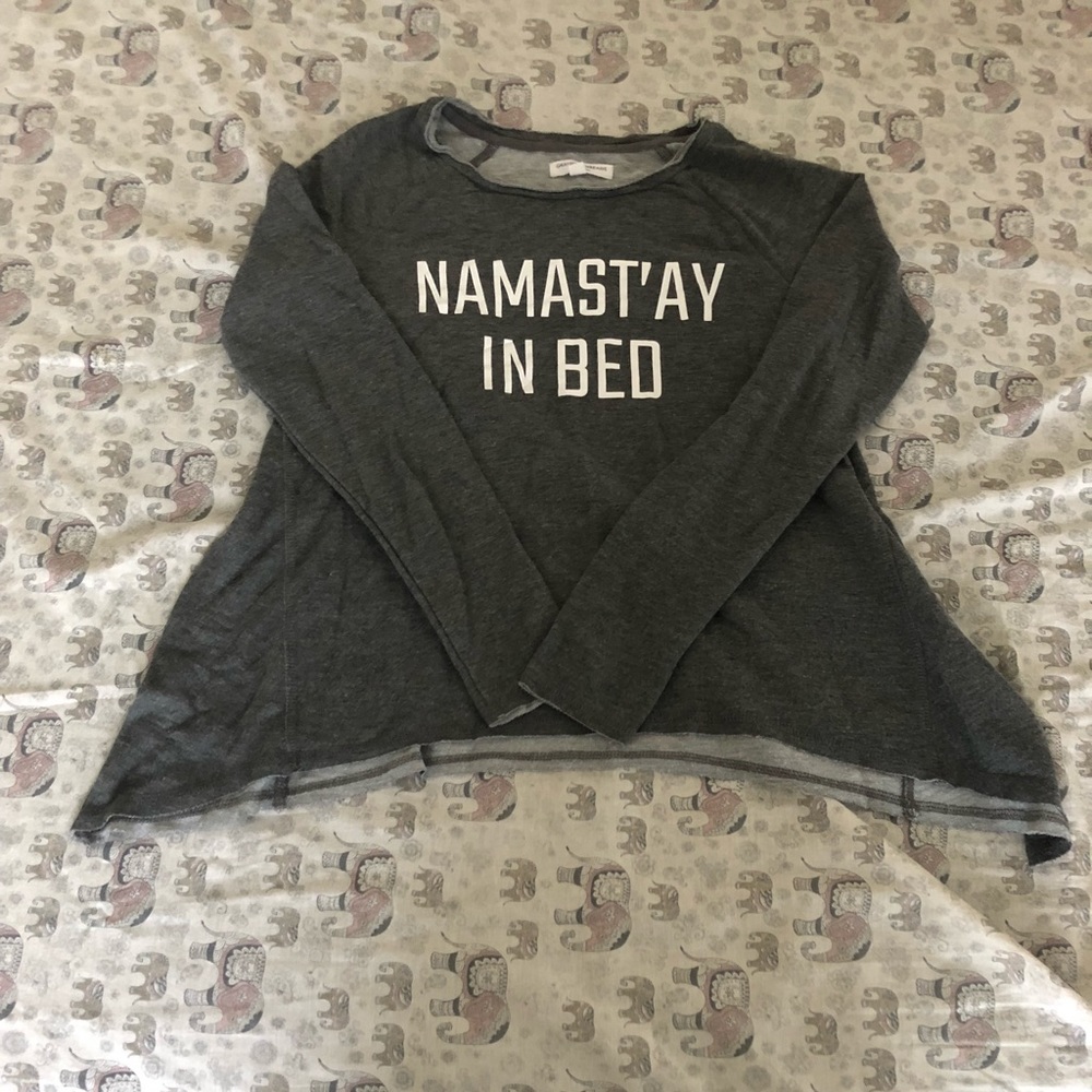 *GIVING AWAY SOON* Grey long sleeve